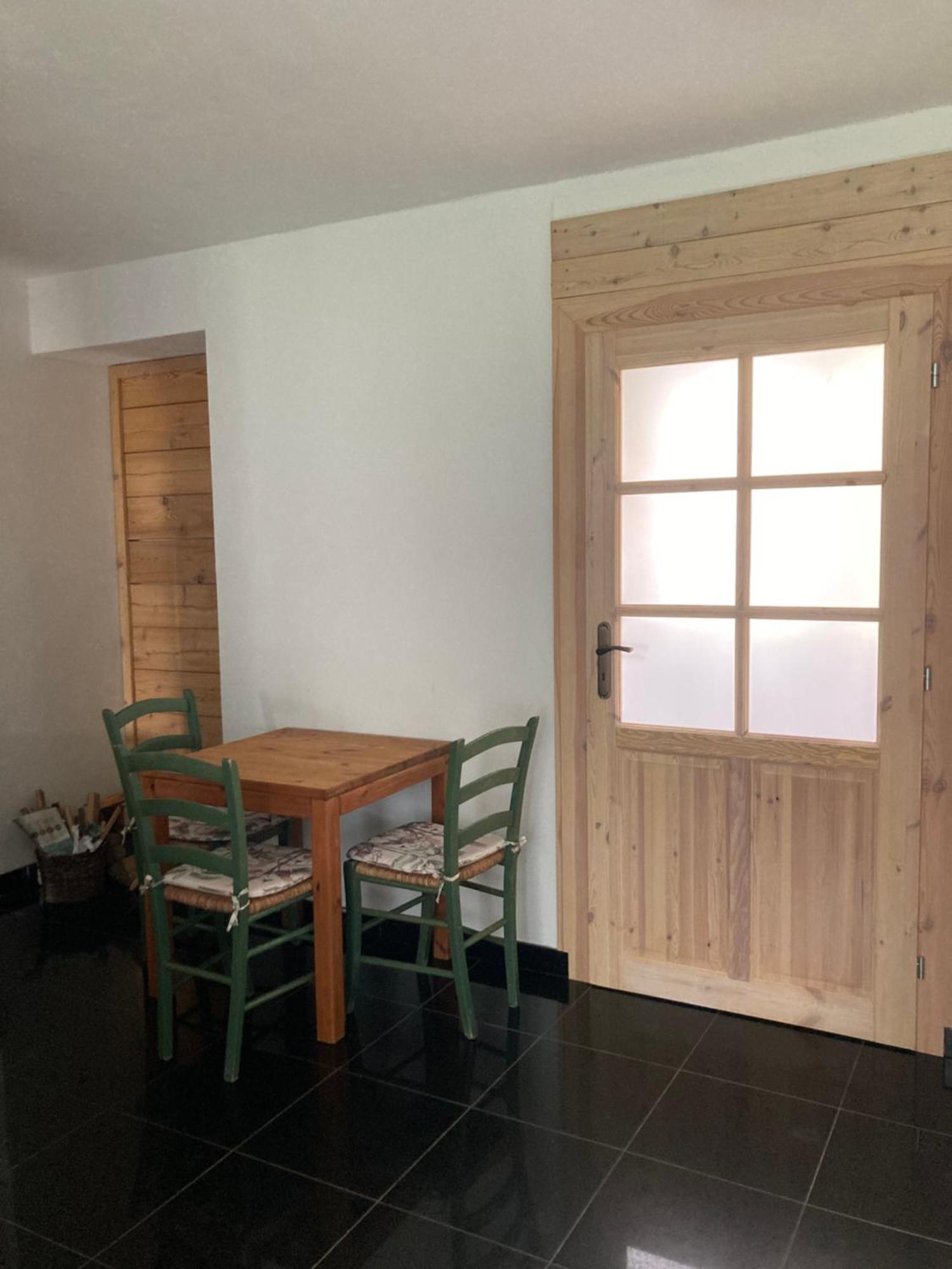 Na Mlejne Apartment เตลช์ ภายนอก รูปภาพ